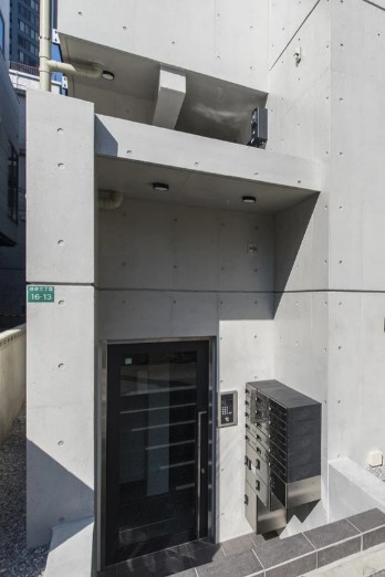 COCOFLAT池袋のロビー