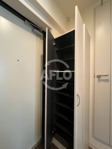 ウインズコート西中島の収納|ウインズコート西中島　シューズボックス