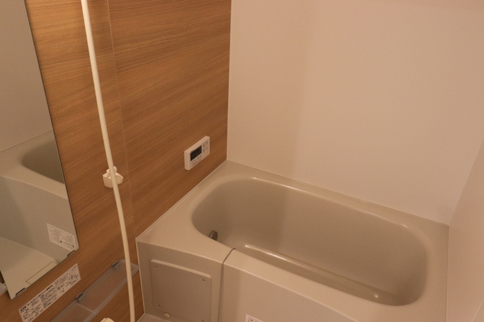 Sekuto A棟の浴室|追い焚き付きのお風呂です♪