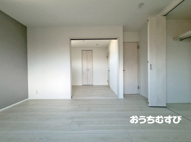 尾張旭市西大道町（全4棟）の洋室