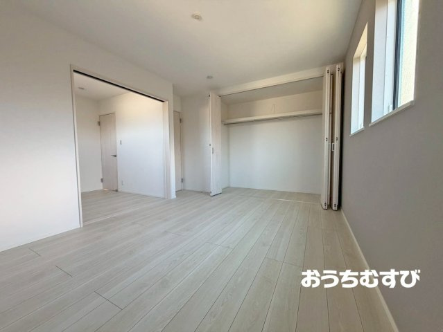 尾張旭市西大道町（全4棟）の洋室