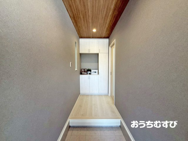 尾張旭市西大道町（全4棟）の玄関