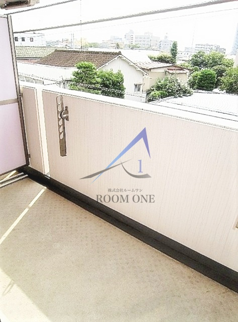 ルマ・マニスのバルコニー|バルコニーです。