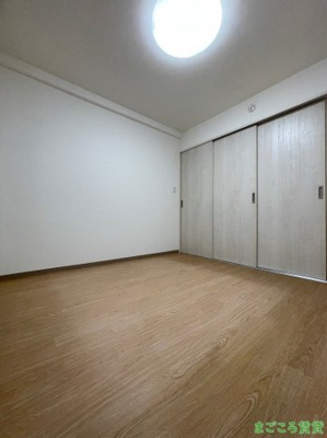 【寝室】 | パレロワイヤル順慶町