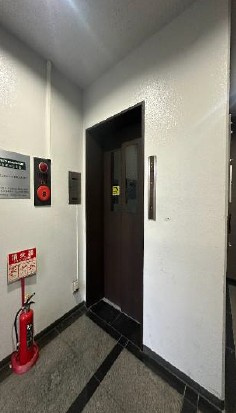 ファミーユ森下のその他共用部分|エレベーターホール