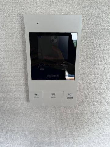 グランヴェルデのセキュリティ|TVモニター付きで安心です☆