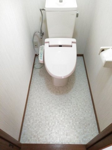 グランヴェルデのトイレ|嬉しい温水洗浄便座付き♪