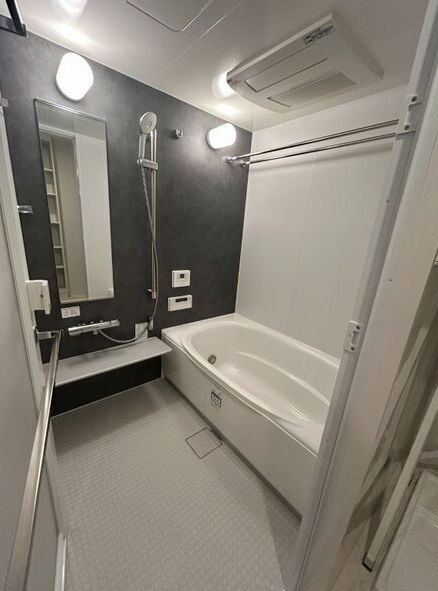 NISHINOMIYA・FRONTの浴室