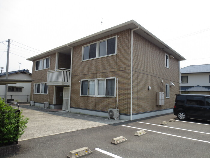 シャルマンわかば弐番館 B棟の外観|綺麗な外観です☆