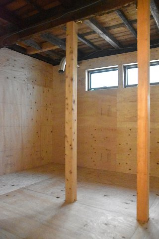 二条駅近く センスが光る空間であなたのお店をの洋室|1階奥の部屋