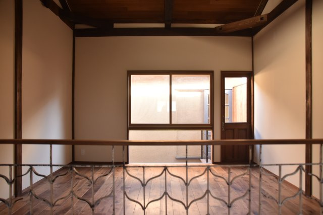 二条駅近く センスが光る空間であなたのお店をの洋室|2階は改装済み　すぐにご利用できます