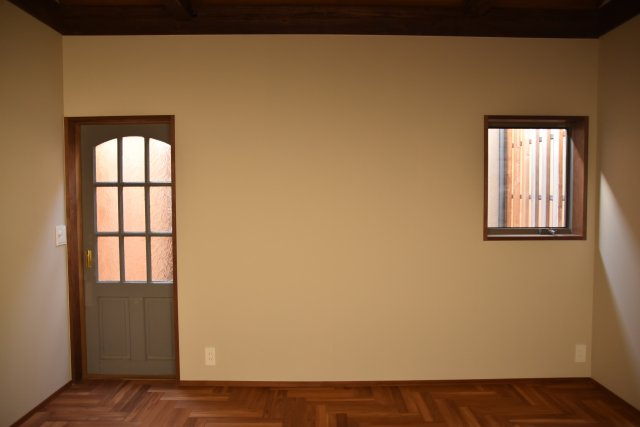 二条駅近く センスが光る空間であなたのお店をの洋室|ここを寝室にするのもよさそう