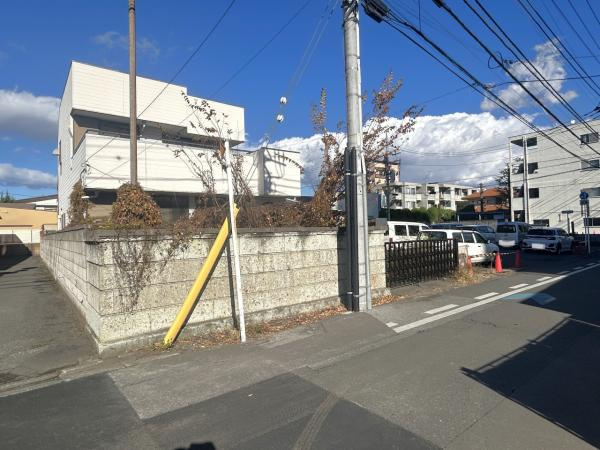 宇都宮市西２丁目　4ＬＤＫ　中古住宅の前面道路含む現地写真