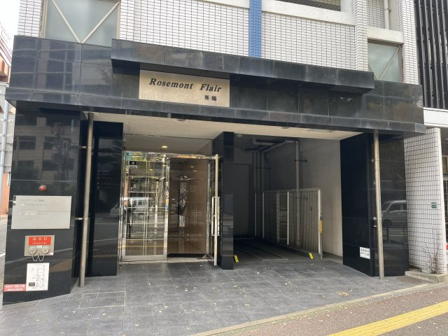 ローズモント・フレア舞鶴のエントランス