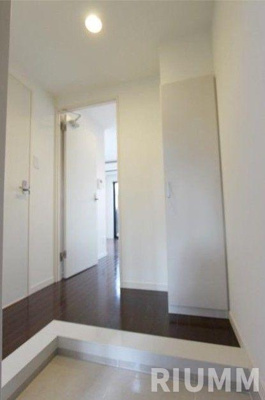 【玄関】 | L-Flat板橋区役所前