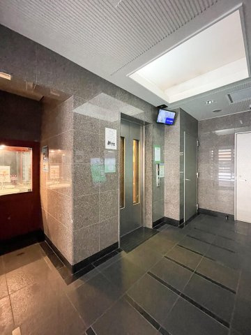 エンクレスト天神WINGのロビー