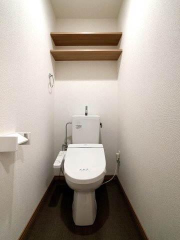 ロイヤルコンフォート渡辺通のトイレ