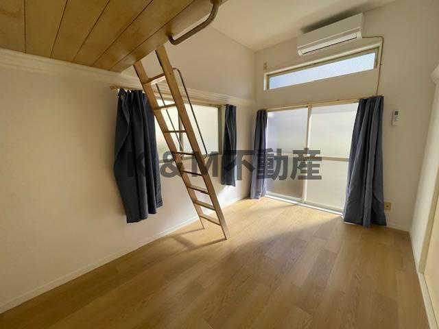 北小金第１５レジデンスの居間・リビング|おしゃれな居間です