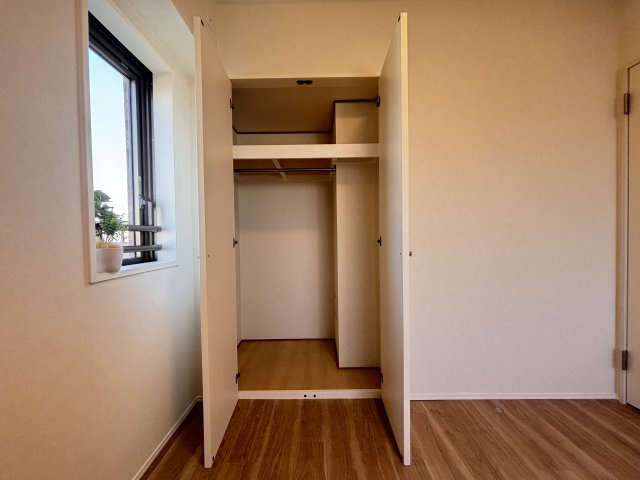 フェアロージュ西葛西四季の道の収納