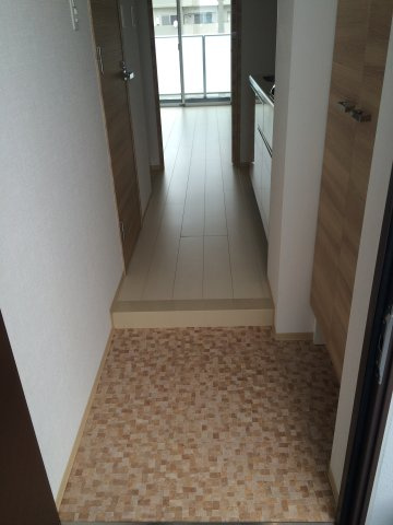 クレヴィスタ南千住の玄関