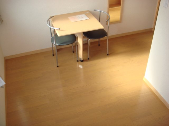 レオネクストプレミアムの居間・リビング