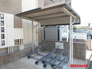 レオネクストプレミアムのその他|屋根付き駐輪場