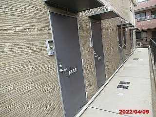 レオネクストプレミアムの玄関