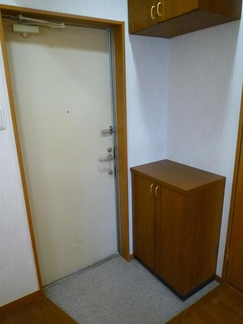 アロッジオ宮塚の玄関