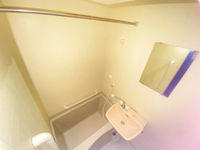 レオネクストブルーリーフの浴室