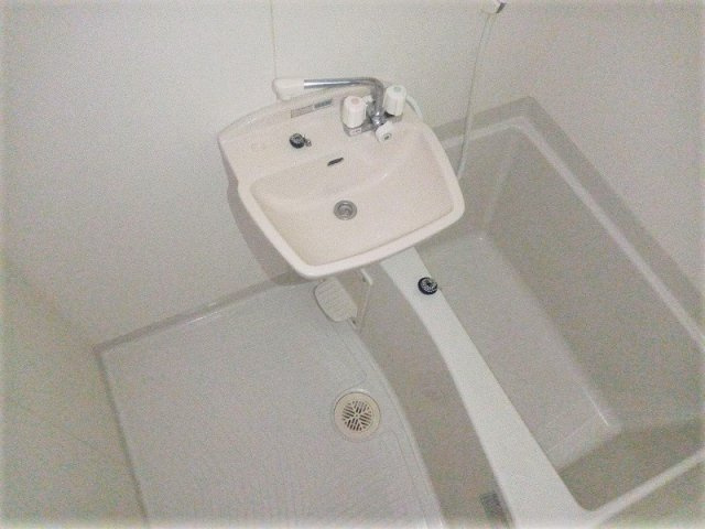 レオパレス青木橋の浴室