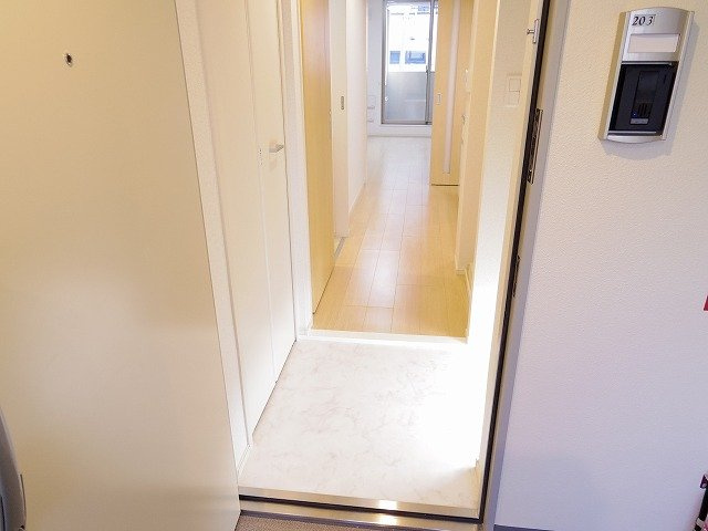 ランドセット川口の玄関