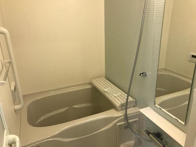 ヴェール・コリーヌの浴室|バス