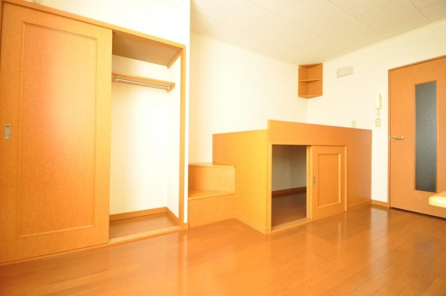 レオパレスＢｉｇハートの内装|※1Ｆはフローリング2Ｆは絨毯仕様となります。