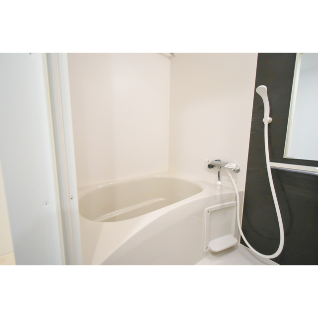 SERENiTE福島sceltoの浴室