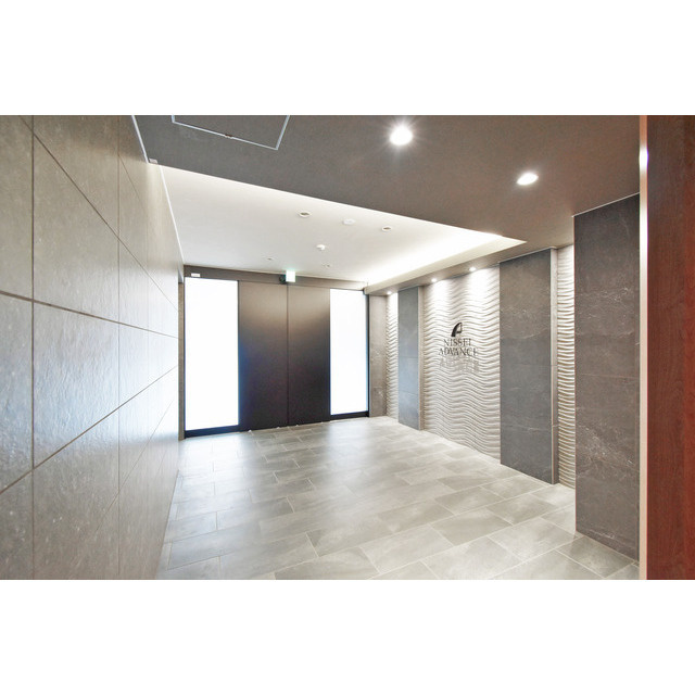 アドバンス大阪フェリーチェの居間・リビング