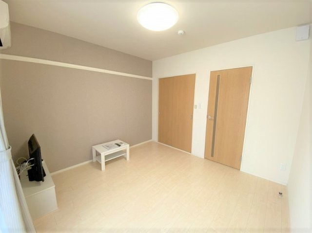 クレイノＳＨＩＮ　ＯＳＡＫＡの寝室