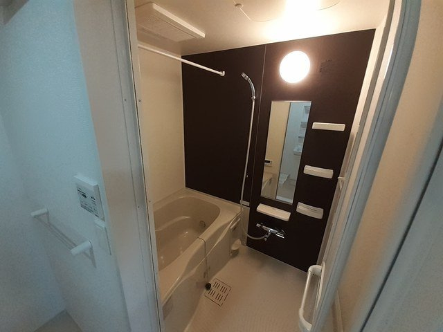 パーチェ　ブレッザの浴室