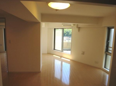 【居間・リビング】 | THEパームス代々木上原ヴェールテラス