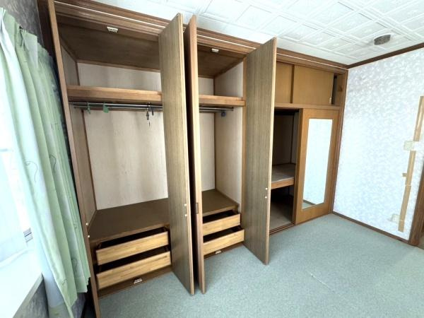 学園木花台南・中古戸建の収納