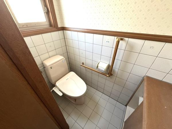 学園木花台南・中古戸建のトイレ