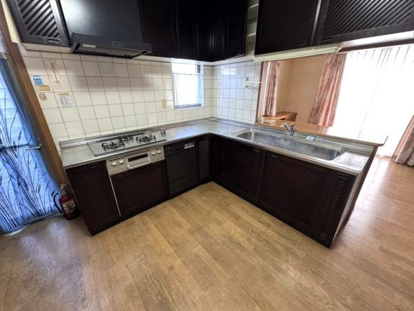 学園木花台南・中古戸建のキッチン