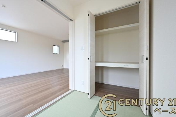 リーブルガーデン大野 ３号棟 ／新築一戸建の内観：施工例|■広々としたＷＣＬを完備！大きな荷物も楽々収納！■
