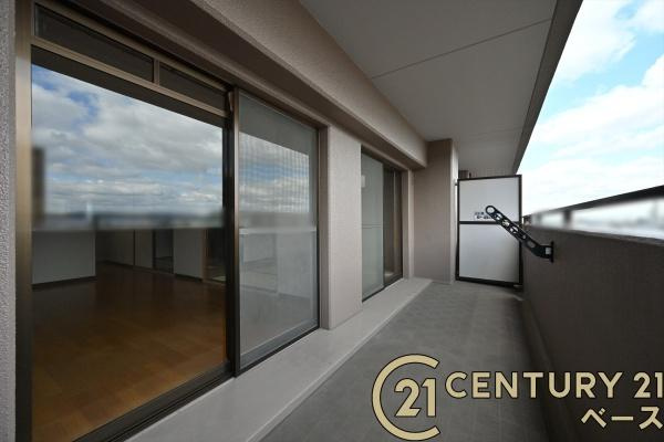 朝日プラザシティ南大和イーストウイングＣ棟のバルコニー