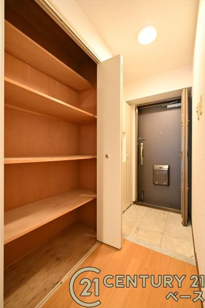 朝日プラザシティ南大和イーストウイングＣ棟の収納