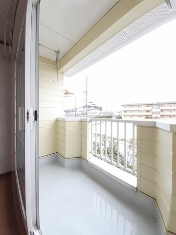 セトル二杉Ⅱ　Ｂ棟のバルコニー|開放的で明るい空間を演出してくれるバルコニーです