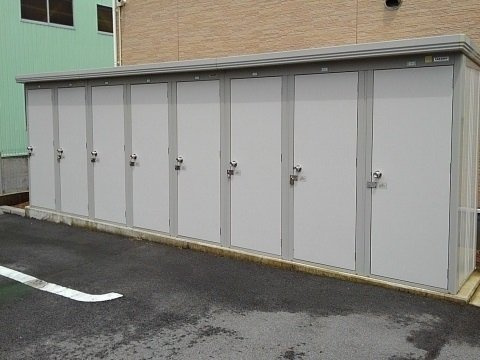 シャイニングの設備