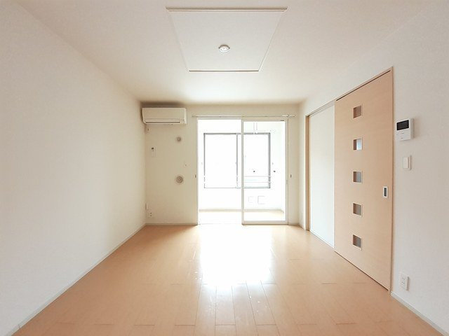 エクラデ　ジュールⅠの居間・リビング|おしゃれなリビングです