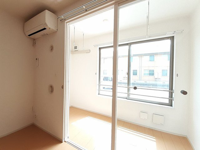 エクラデ　ジュールⅠの内装|おしゃれな内装です