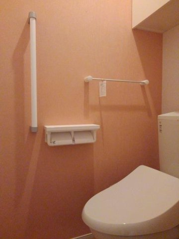 アニマートⅠのトイレ|ゆったりとした空間のトイレです