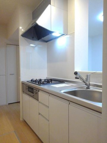 アニマートⅠのキッチン|コンパクトなキッチンで掃除もラクラク